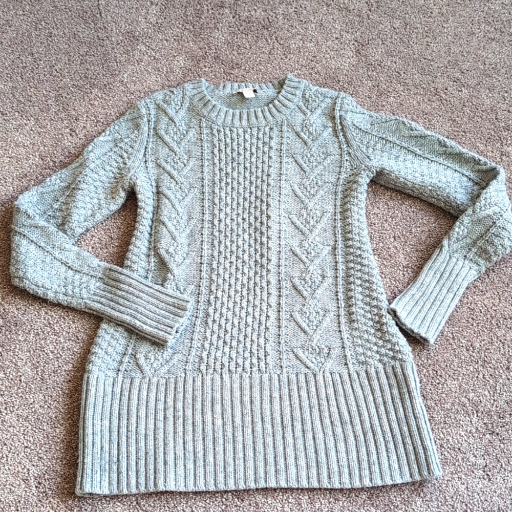 Gap Maternity XS sweater